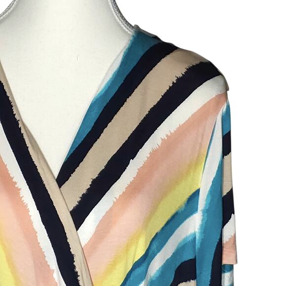 Lane Bryant Top Womens 22/24 V-Neck Short Sleeve Stripe Illusion Collection - Picture 3 of 11